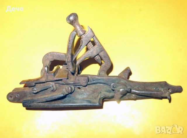 Много стар Османски механизъм за Кремъчна пушка Пищов Джапане РАБОТЕЩ, снимка 2 - Антикварни и старинни предмети - 53610647