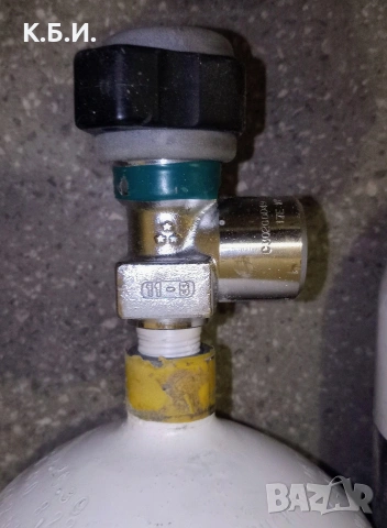 Купувам само от този тип КРАНЧЕТАТА за бутилки на високо налягане на 300 BAR - атмосфери налягане , снимка 12 - Газово оръжие - 54124866