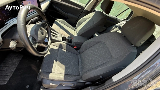 Салон Голф8 Wv Golf8 2021г. Хечбек 36 хил. Км.