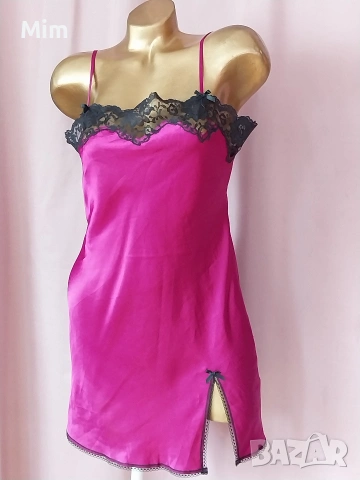  Резервирани Viktoria's Secret M Сатенена нощница в цикламово с черна дантела , снимка 3 - Нощници - 53853624