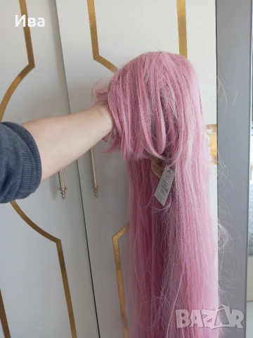 розова перука, снимка 3 - Аксесоари за коса - 53843405