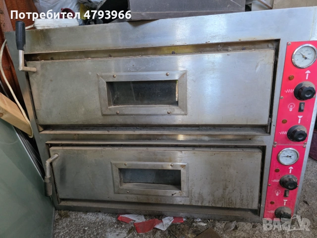 Професионална фурна за пици и закуски