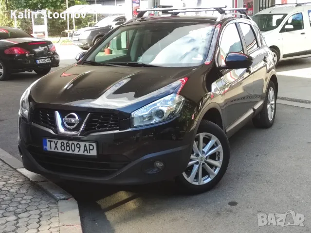 nissan QASHQAI 2.0i, снимка 1 - Автомобили и джипове - 48610407