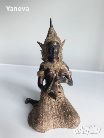 Бронзова, тайландска фигура на митично същество от будистката митология, храмов пазач, воин пазител
