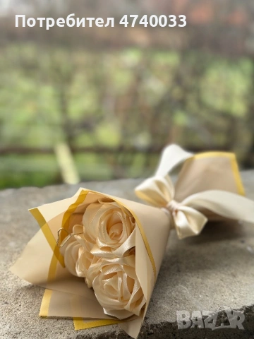 Сатенен букет, снимка 2 - Изкуствени цветя - 53627908