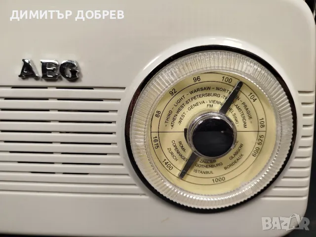 ПОРТАТИВНО AM FM РАДИО С РЕТРО ДИЗАЙН AEG, снимка 4 - Радиокасетофони, транзистори - 48663127