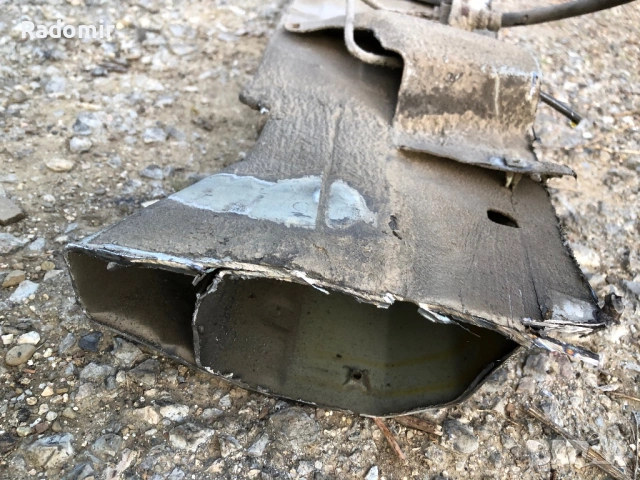 Ръчна скоростна кутия, огледала , м-броня , облегалки за глава Бмв е39 530d фейслифт, снимка 16 - Части - 53714582