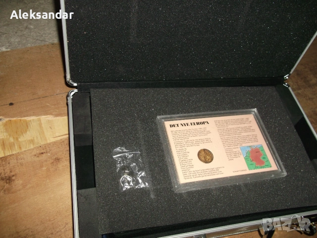 Алуминиеви куфарчета за нумизмати, снимка 12 - Нумизматика и бонистика - 53858118