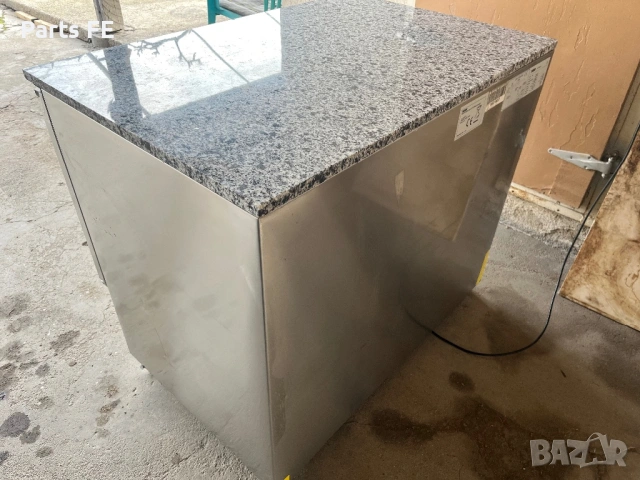 Хладилна маса с гранит пицарска професионално гастро кухненско оборудване hladilna masa s granit , снимка 3 - Обзавеждане на кухня - 53825351