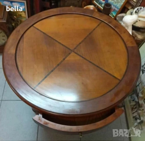 Антикварна масивна маса донесена от Швейцария ,височина 55 см,диаметър 65 см ., снимка 4 - Антикварни и старинни предмети - 50575829