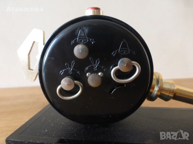 Будилник Слава "Ключът на Москва" часовник 2 , снимка 8 - Антикварни и старинни предмети - 52108814