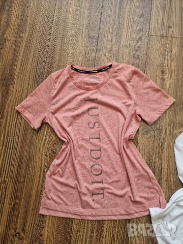 Страхотни дамски тениски сет NIKE ,размер S , снимка 2 - Тениски - 51145534