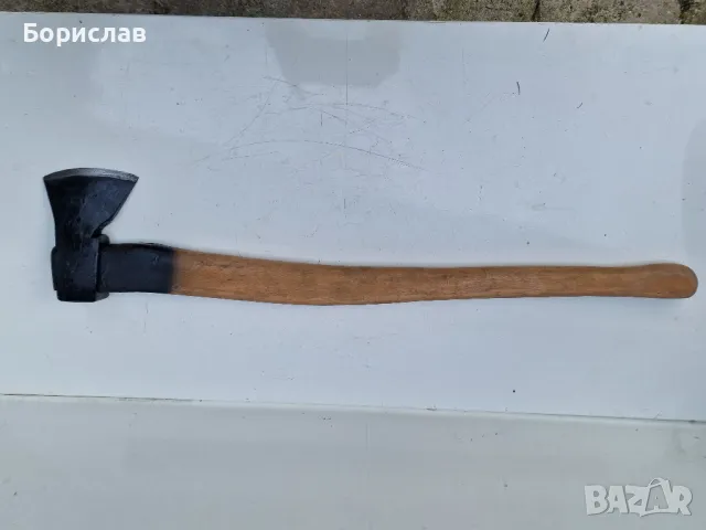 Брадва - секира