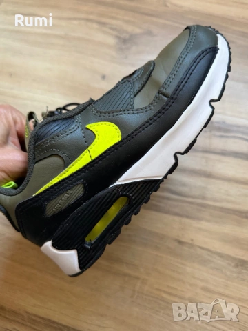 Оригинални юношески маратонки NIKE Air Max 90 Toggle! 34,5 н, снимка 7 - Детски маратонки - 52179924