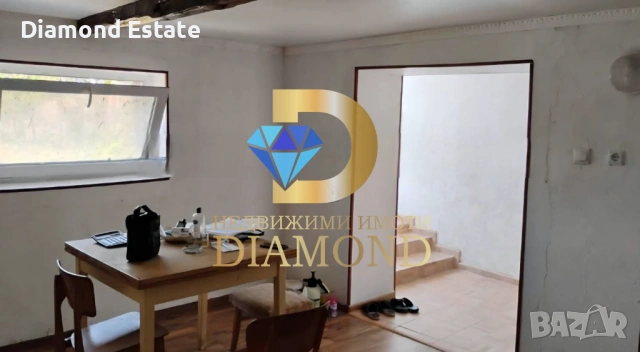 РЕНОВИРАНА Двуетажна къща в село Поповица обл. Пловдив, снимка 9 - Къщи - 49476583