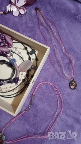Бижута имитационни, снимка 3 - Бижутерийни комплекти - 52556219