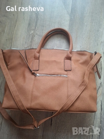 нови дамски чанти, снимка 2 - Чанти - 53897762