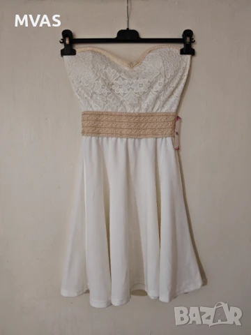 Нова лятна рокля с етикет XS размер бяла с бежово