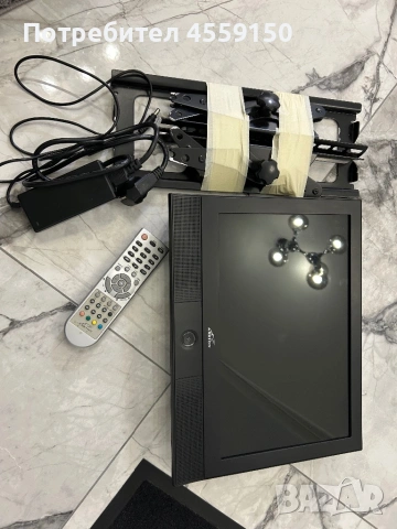 Телевизор Axxion 15 инча, работи и на 12 волта, снимка 3 - Телевизори - 53638615