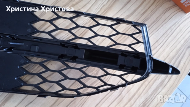Ауди А7 S-line решетка предна броня 4G8-807-681-B-9B9, снимка 2 - Части - 52558103