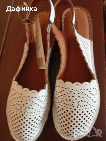 Дамски бели сандали, нови , снимка 3 - Сандали - 53682808