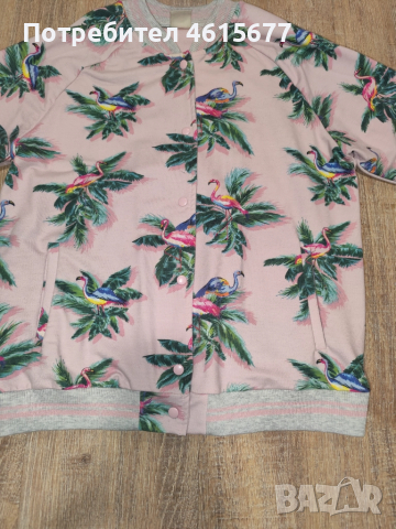 жилетка на Zara, снимка 4 - Детски пуловери и жилетки - 51966523