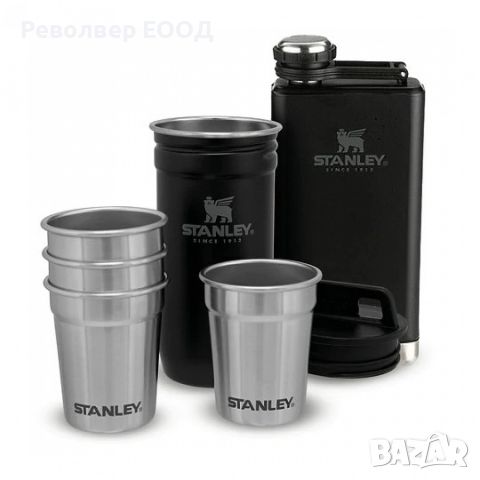 Комплект 4 шот чашки с манерка Stanley Pre-Party, в цвят Matte Black Pebble