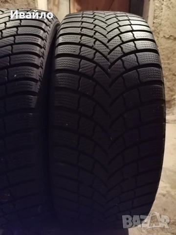 Продавам 2 броя зимни гуми 205.55.16 на 1 сезон дот 2019 Brijiston , снимка 2 - Гуми и джанти - 53120572