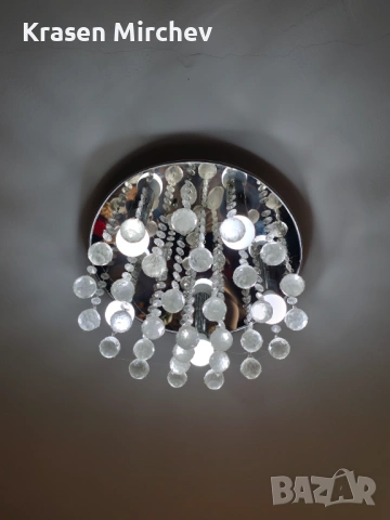 Продавам полилей