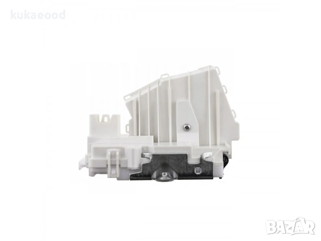 Брава за врата за Mercedes A-Class W169, снимка 3 - Части - 54049331