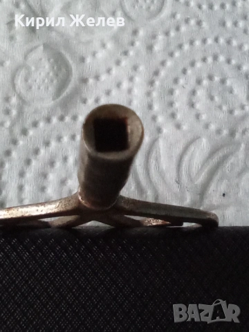 Ключ за стенен часовник 53353, снимка 7 - Антикварни и старинни предмети - 53137549