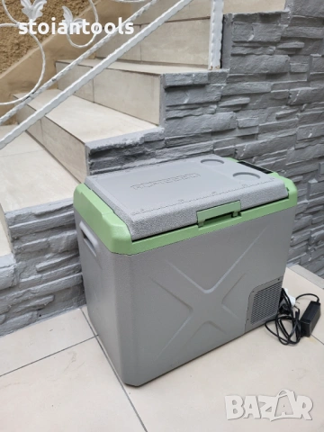 Компресорен хладилник 12V каравана кемпер бус, снимка 2 - Части - 54220095