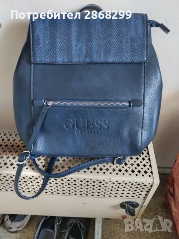 Раница Guess , снимка 2 - Чанти - 47277952