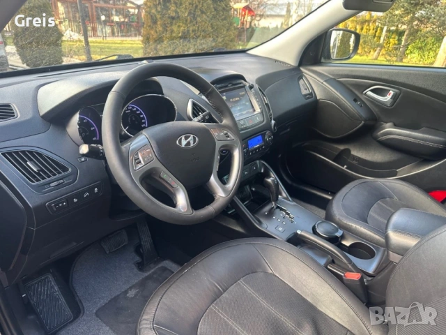 Hyundai IX35 CRDI, снимка 9 - Автомобили и джипове - 53669466
