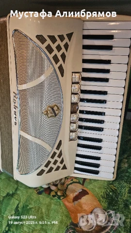 Hohner Lucia 2P, снимка 11 - Акордеони - 51427055