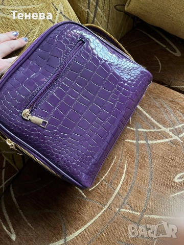 Лилава лачена дамска чанта , снимка 3 - Чанти - 53402288