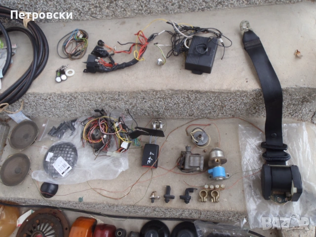 Wartburg 353 De Luxe ЧИСТО НОВ, снимка 6 - Автомобили и джипове - 22489047