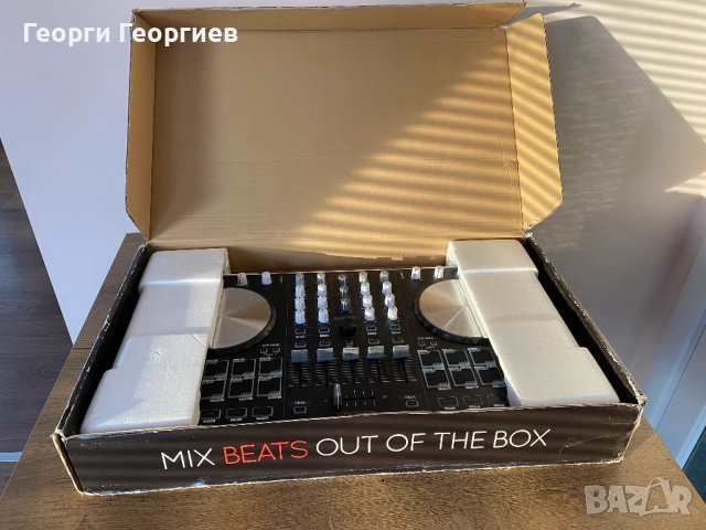 serato reloop beatmix 4 DJ Console, снимка 2 - Друга електроника - 52368637