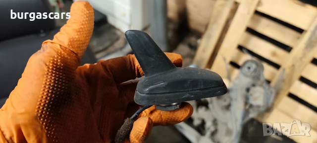 Антена Audi A4 B6 Avant 2.5TDI - 163 к.с