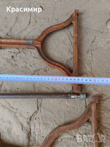 Чугунена стойка за маса, снимка 2 - Антикварни и старинни предмети - 53847214