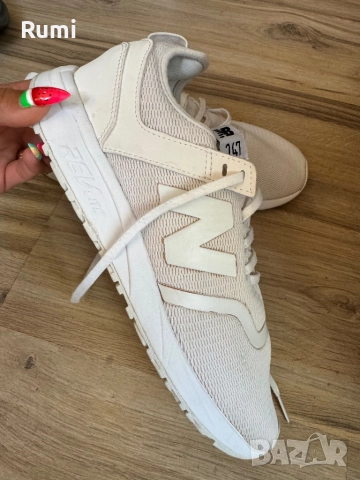 Оригинални класически маратонки New Balance 247! 43 н, снимка 2 - Маратонки - 52171124