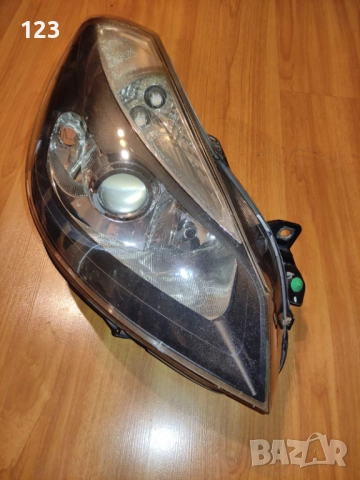 Фарове за Renault Clio 3, с лупи.