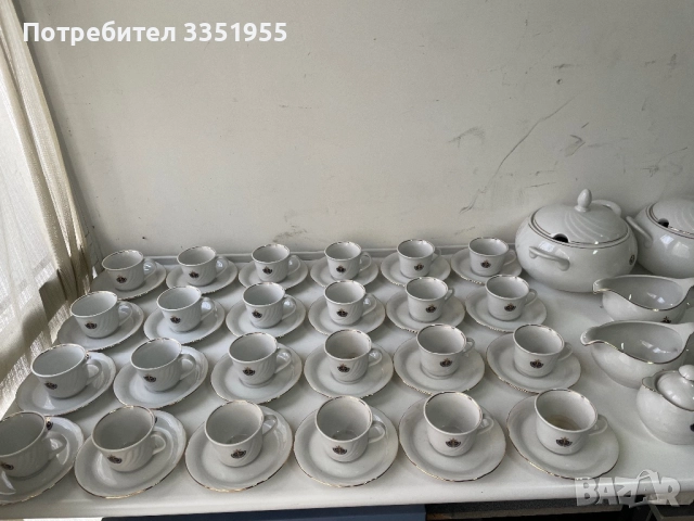 Сервиз за хранене костен порцелан, снимка 10 - Сервизи - 52849561