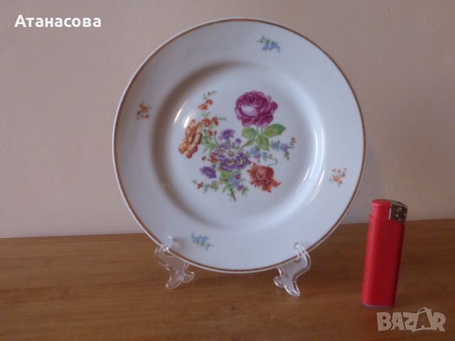 Порцеланова чиния с декорация 20 см Дулево 1980 г, снимка 1 - Чинии - 45613613