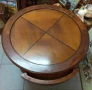 Антикварна масивна маса донесена от Швейцария ,височина 55 см,диаметър 65 см ., снимка 4