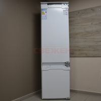 Хладилник с фризер за вграждане BAUKNECHT KGIS 20F2 P, снимка 2 - Хладилници - 45778198