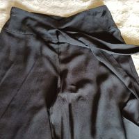 Черен панталон с широк крачол марка МGO, снимка 3 - Панталони - 45079387