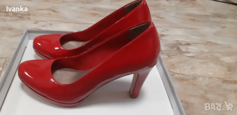 Червени лачени обувки с токчета , снимка 1