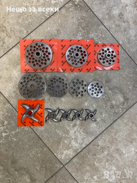 Решетки и ножове за електрически месомелачки, снимка 1