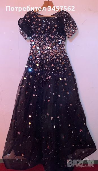 Черна рокля със сребристи камъни, снимка 1